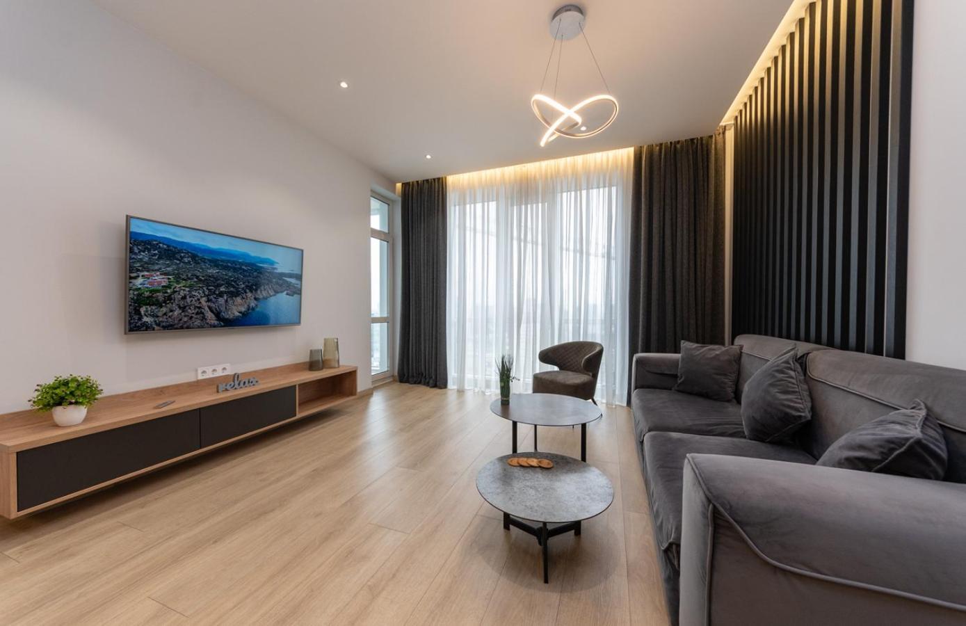 Royal Tower Residence Big Vip Apartment In Center Floor 27 Kijów Zewnętrze zdjęcie